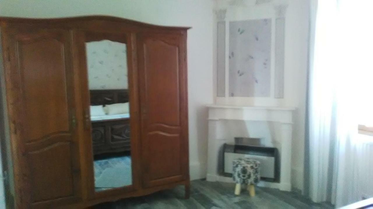 Jolie Maison De Potier Deux Rivieres Екстер'єр фото