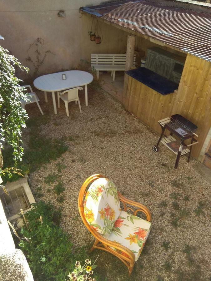 Jolie Maison De Potier Deux Rivieres Екстер'єр фото