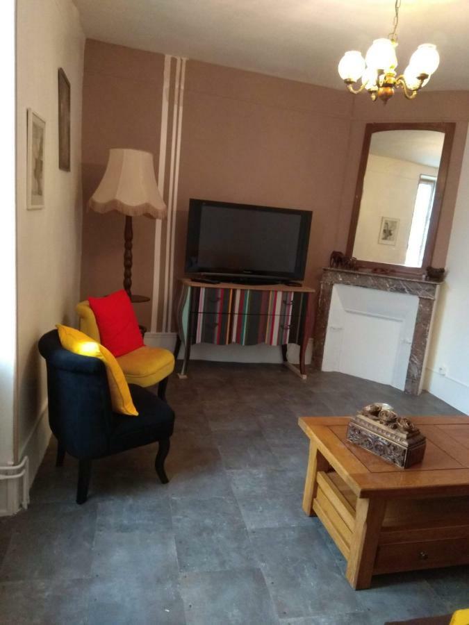 Jolie Maison De Potier Deux Rivieres Екстер'єр фото